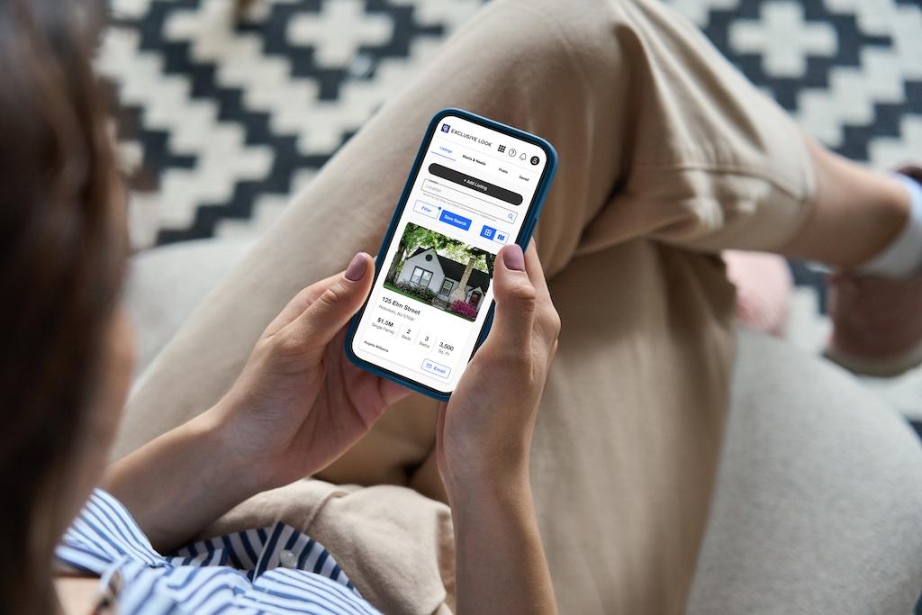 8f69eeae-7b53-4861-a974-878f699d0f4b